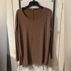 Women’s tunic top